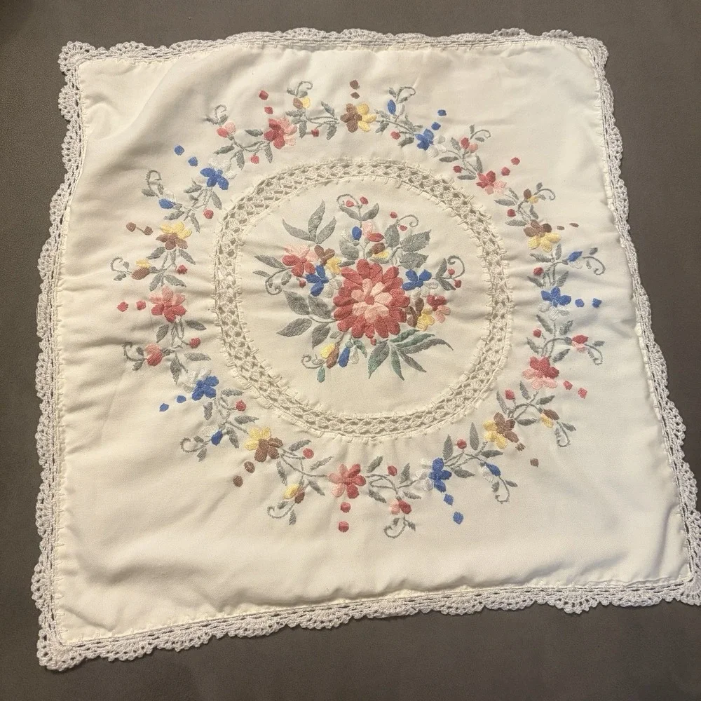 Vintage Pillow Case Handmade Embroidered Cottage Square Lace Accent Throw Zip